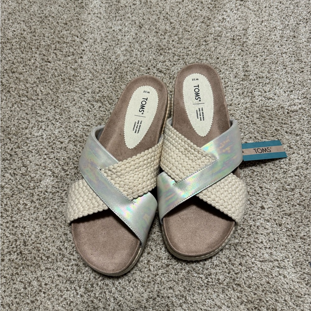 Women’s sandals